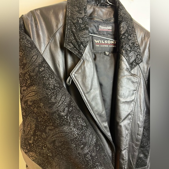 Vintage Wilson’s Leather Jacket All Black Floral Print - Picture 3 of 8